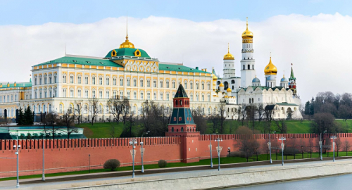 Scetticismo al Cremlino: Medvedev deride la tregua e mette in dubbio la stabilit� del Golfo